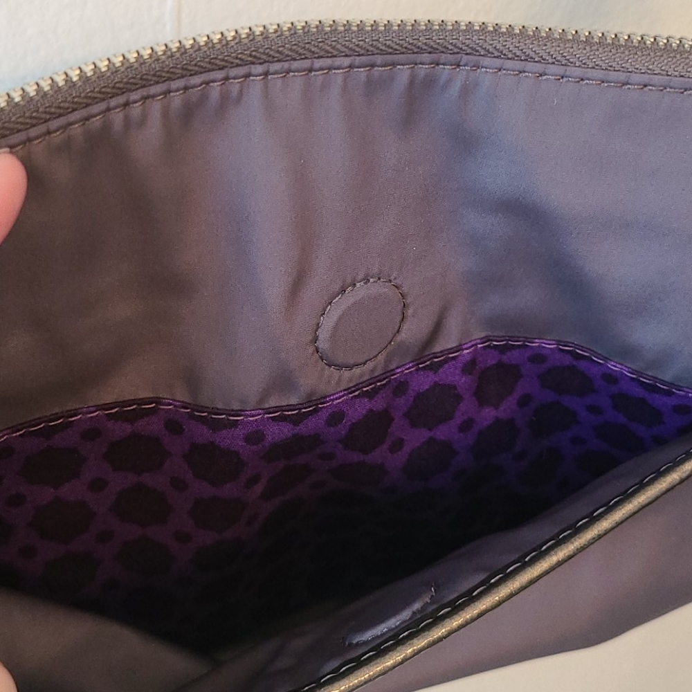 NEW Brighton Go Go Messenger Bag - Picture 5 of 10